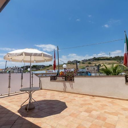 Hotel Federica Riace Marina Exteriör bild