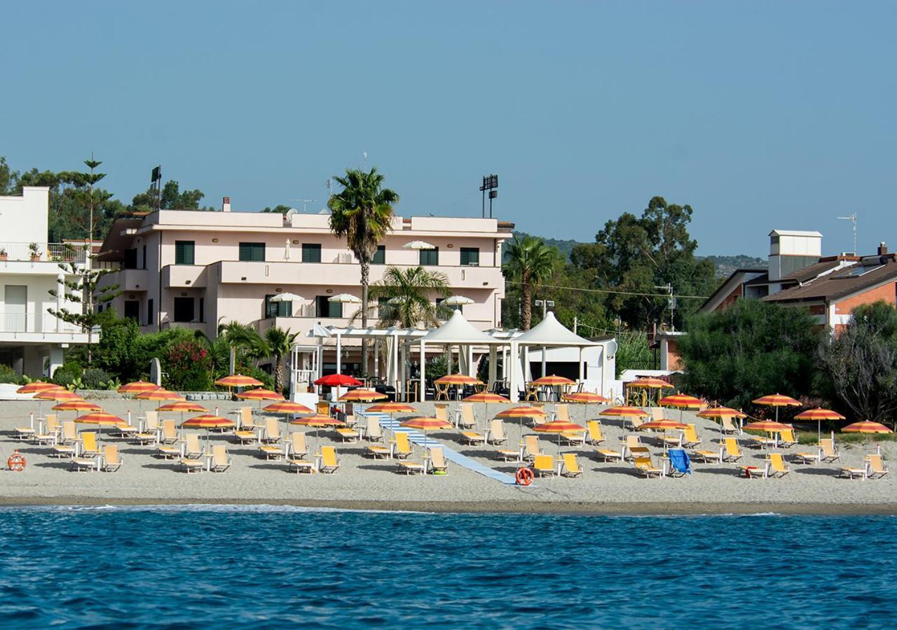 Hotel Federica Riace Marina Exteriör bild
