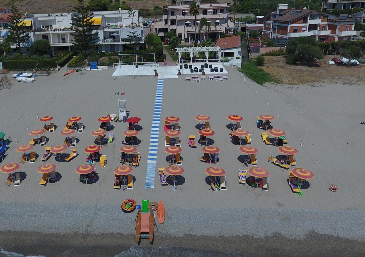 Hotel Federica Riace Marina Exteriör bild