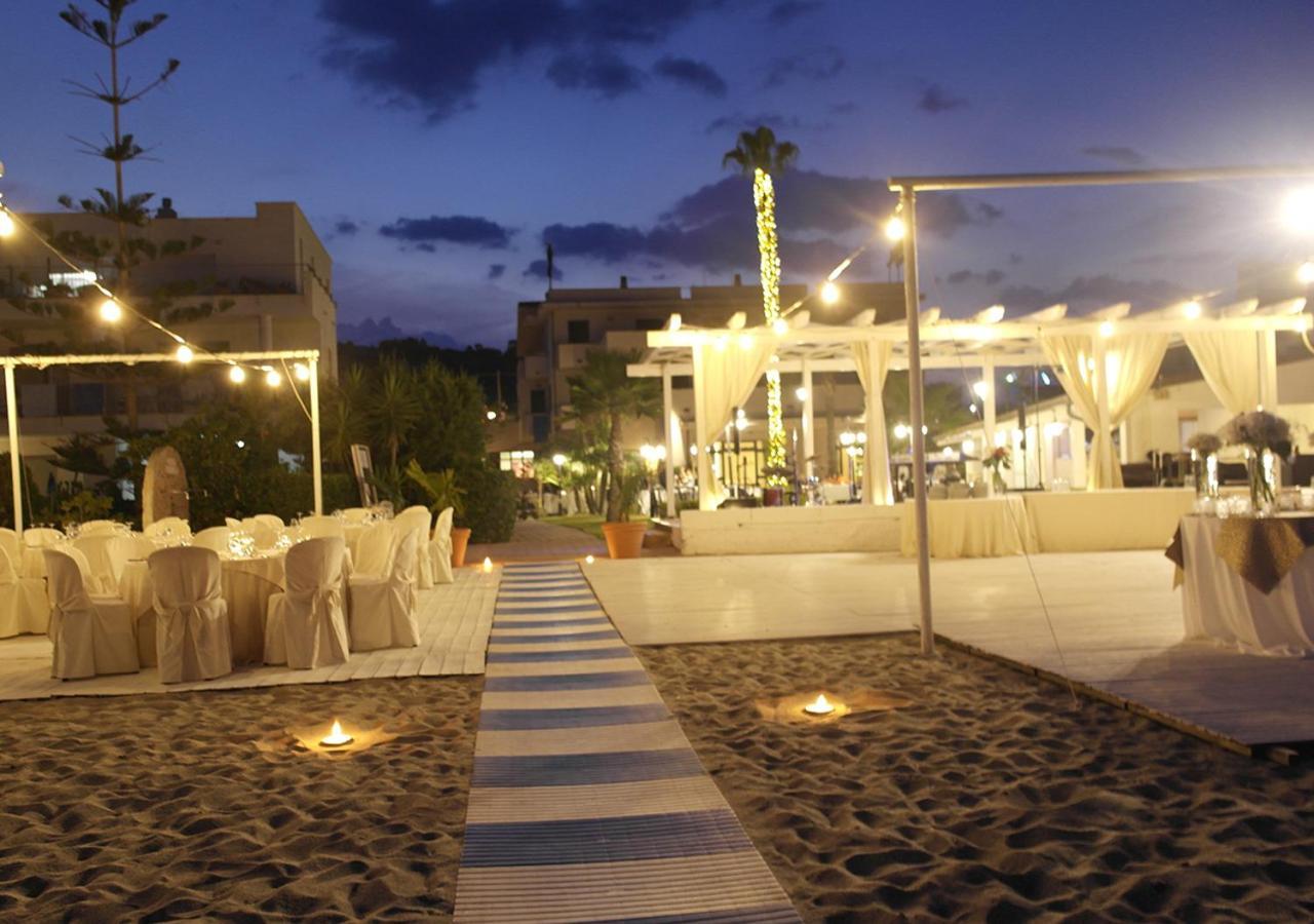 Hotel Federica Riace Marina Exteriör bild