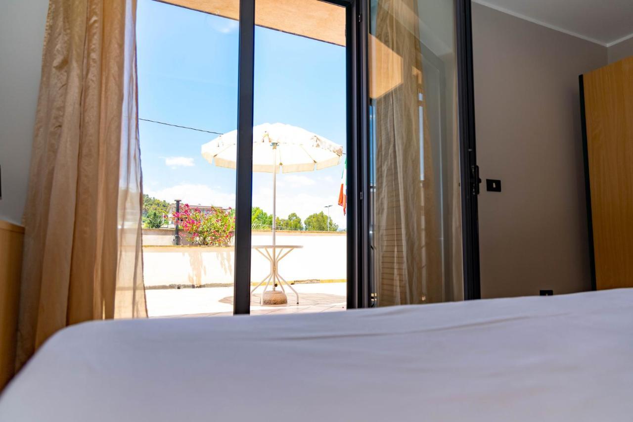 Hotel Federica Riace Marina Exteriör bild